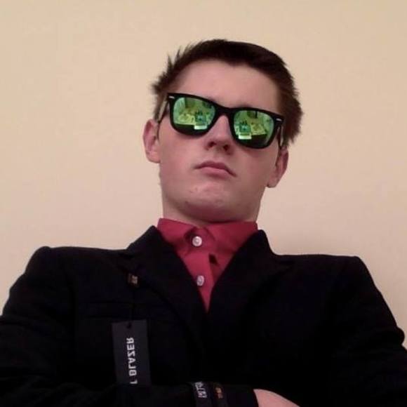 Meet your Posher, Harry - Picture 1 of 1